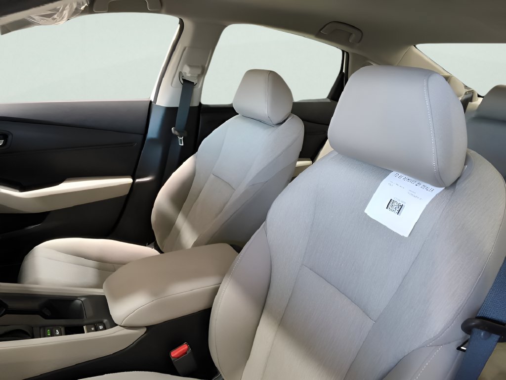 2025 Honda Accord LX - Photo 14