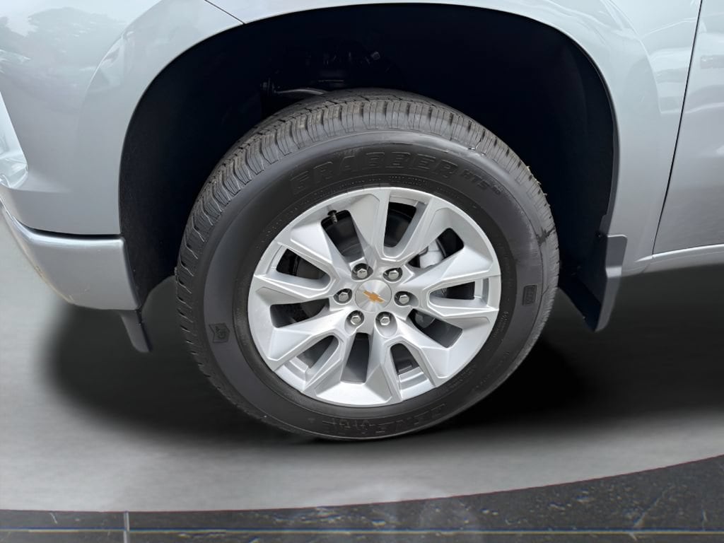 2026 Chevrolet Silverado 1500 Custom - Photo 10