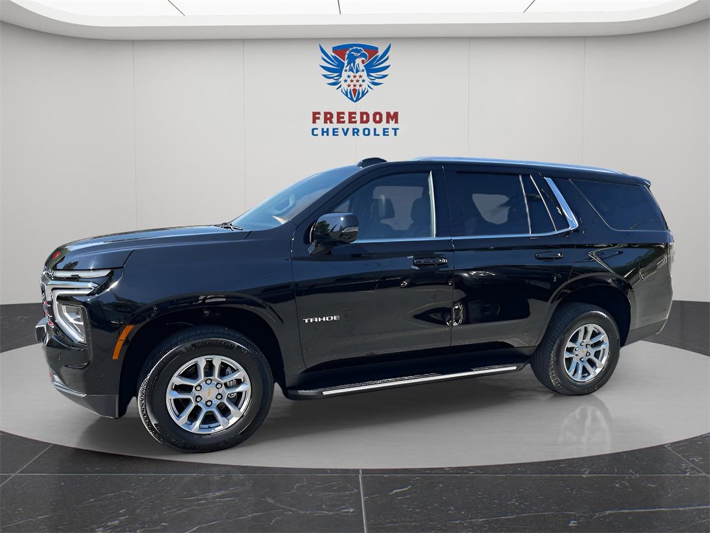 2025 Chevrolet Tahoe LT photo 2