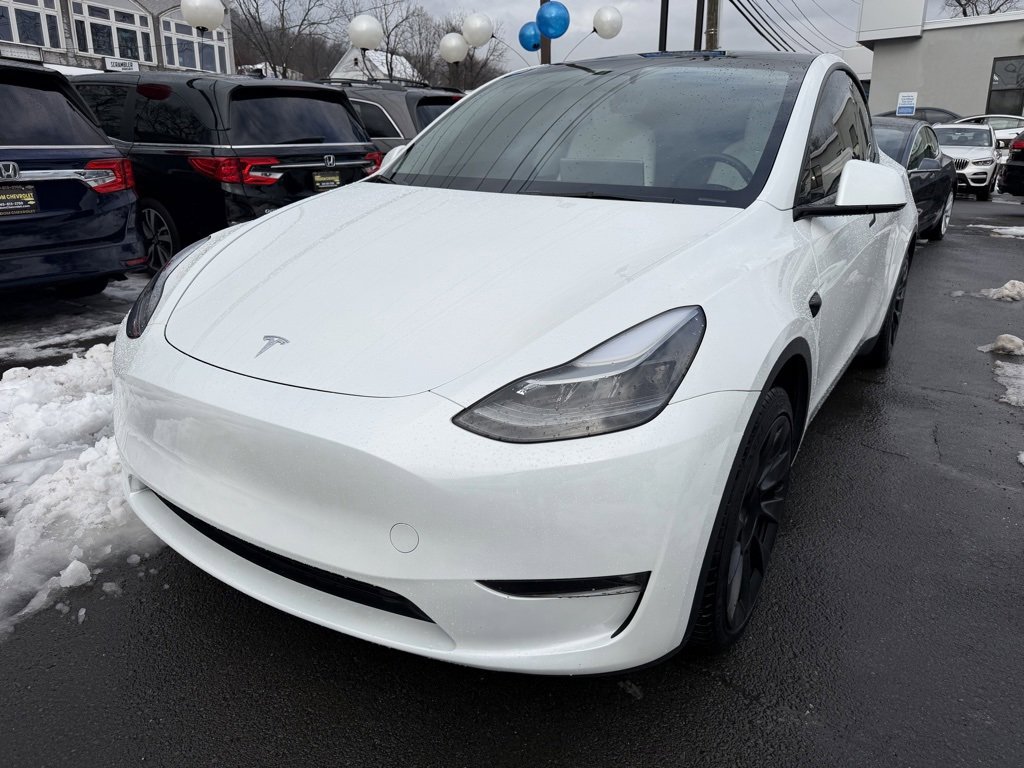 2024 Tesla Model Y Long Range's photo