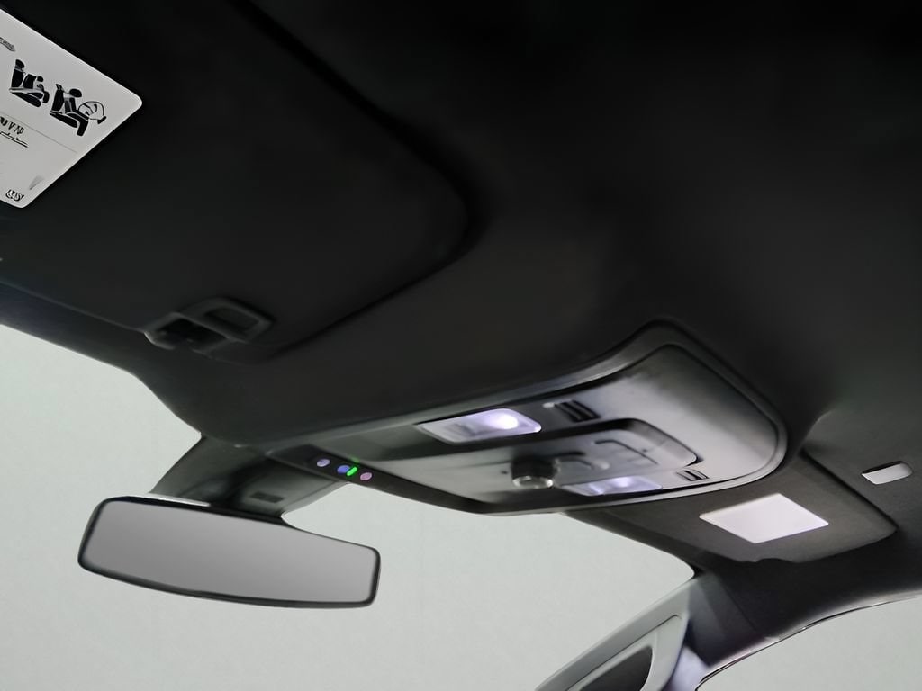 2022 GMC Yukon XL SLT - Photo 32