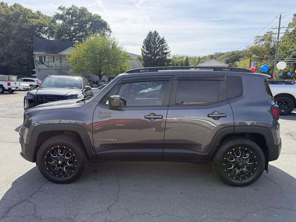 2018 Jeep Renegade Latitude North Edition photo 2
