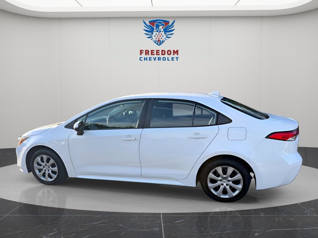 Used 2022 Toyota Corolla LE