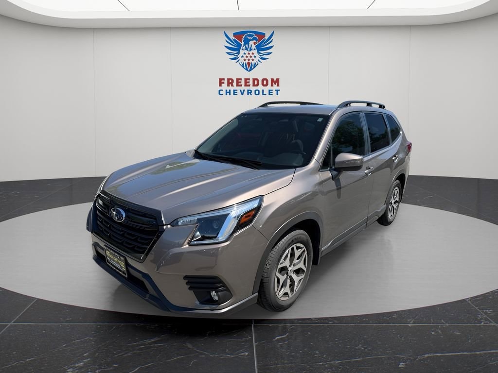 2024 Subaru Forester Premium's photo