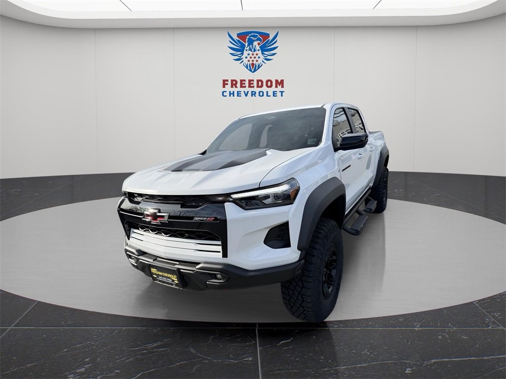 2024 Chevrolet Colorado ZR2's photo