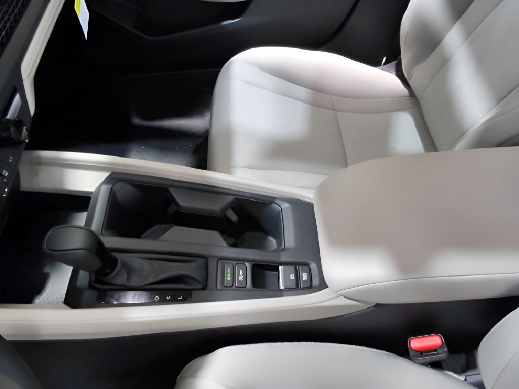 2025 Honda Accord LX - Photo 20