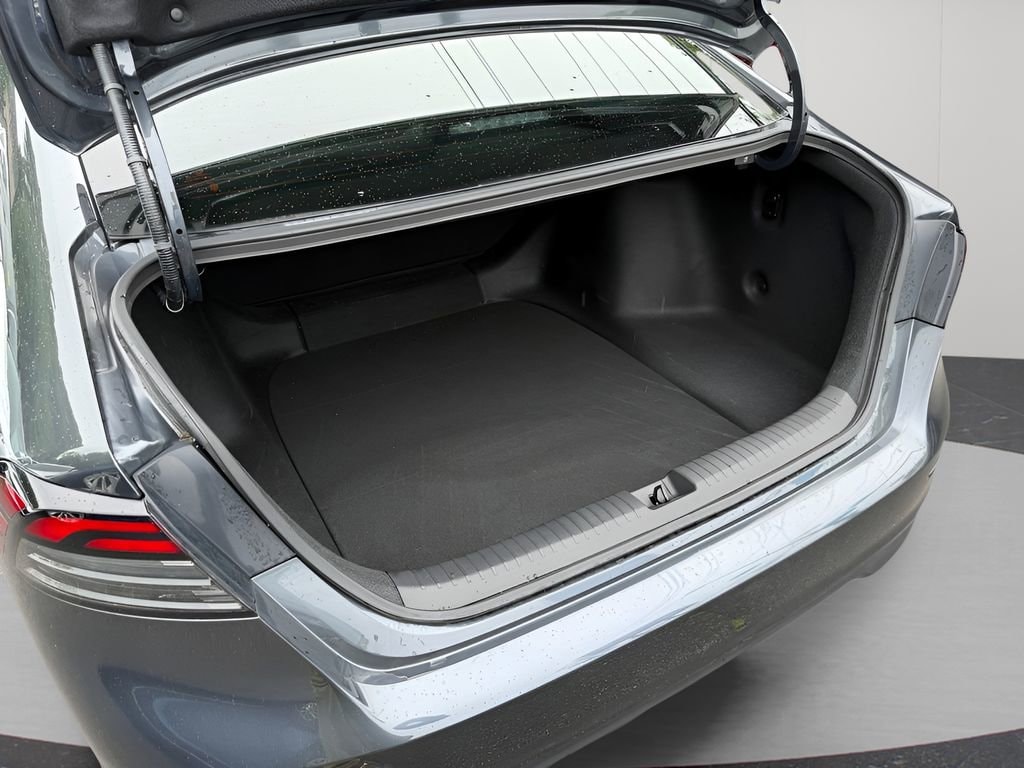 2025 Honda Accord LX - Photo 30