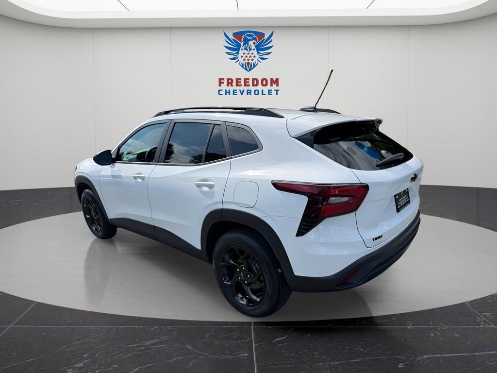 New 2026 Chevrolet Trax LT SUV