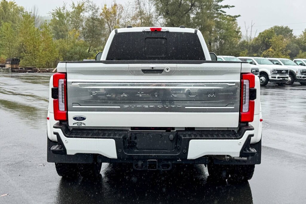 Used 2024 Ford F-450 Super Duty Platinum 4x4 4dr Crew Cab 8 ft. LB DRW Pickup Pickup Truck