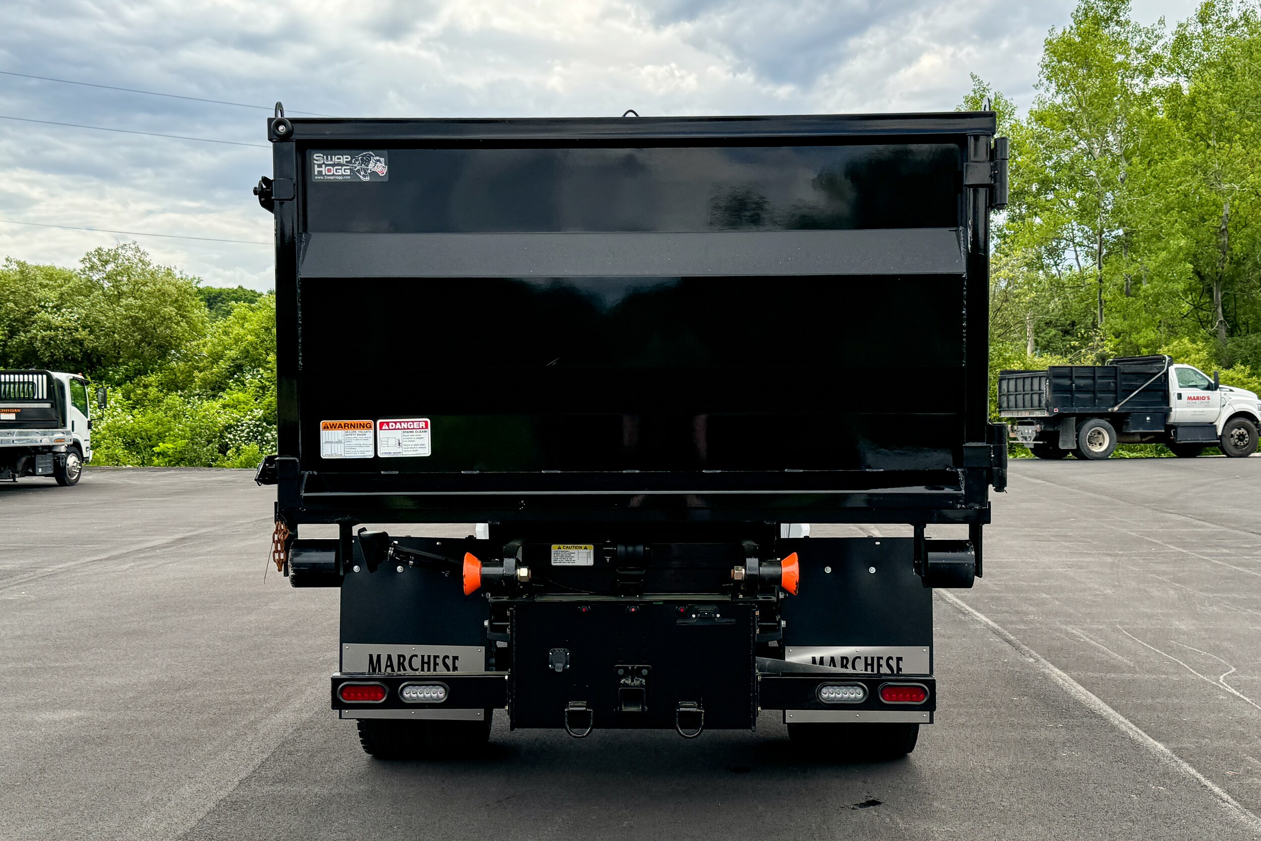 2024 Ford F-600 photo 4