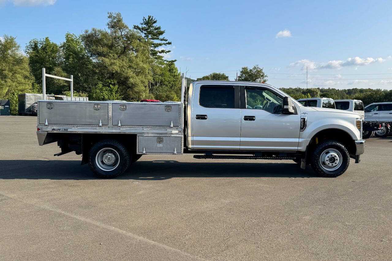 2019 Ford F-350 XL photo 2