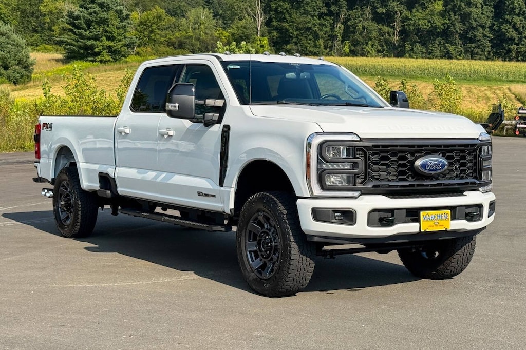 Used 2024 Ford F-350 Super Duty Lariat 4x4 4dr Crew Cab 8 ft. LB SRW Pickup Pickup Truck