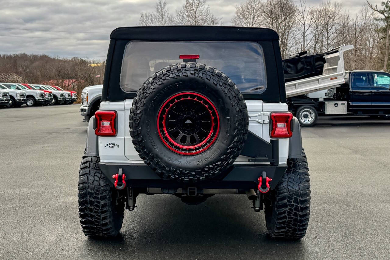 2020 Jeep Wrangler Unlimited Rubicon photo 3