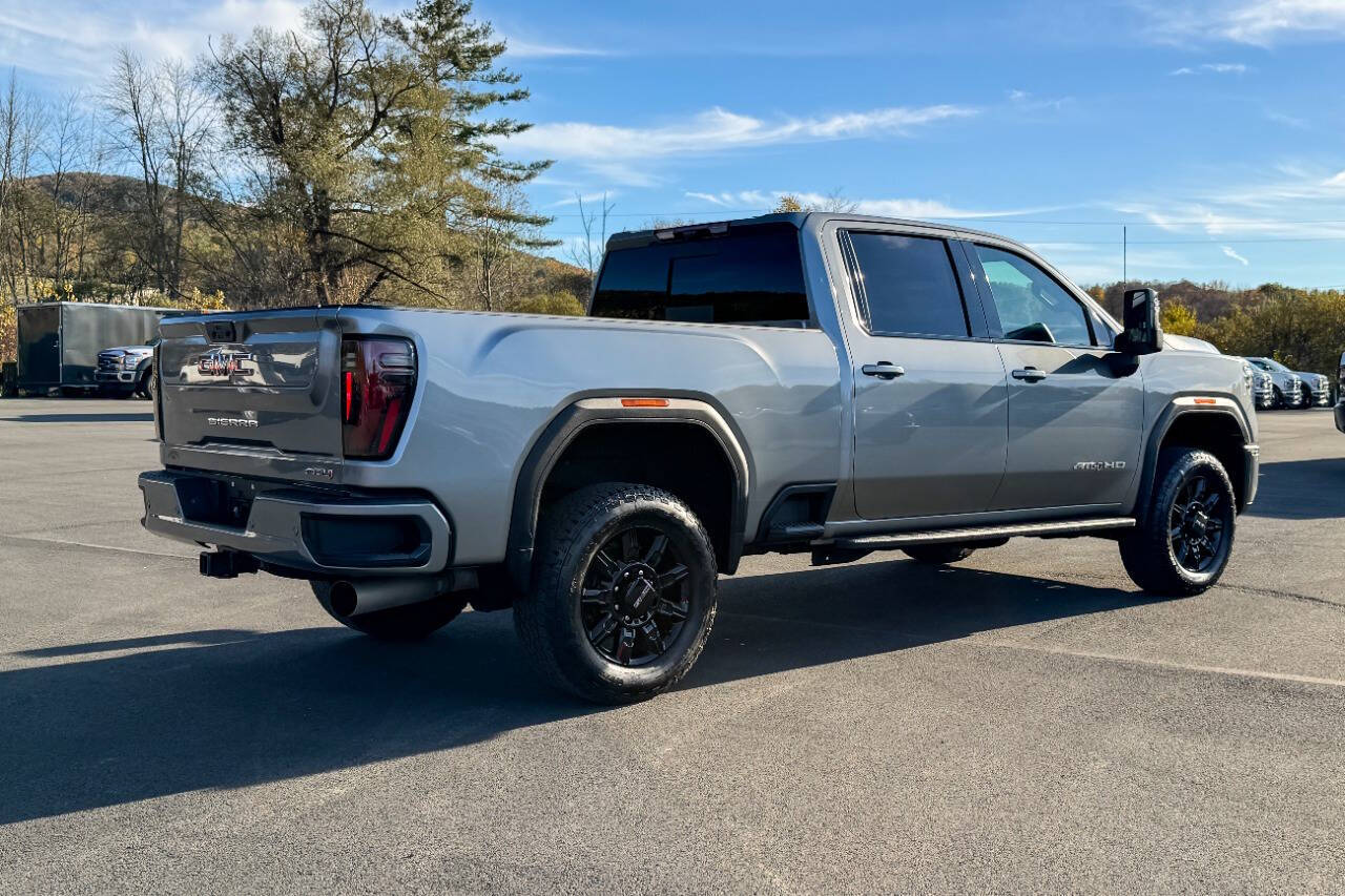 2025 Gmc Sierra 3500 HD AT4 photo 3