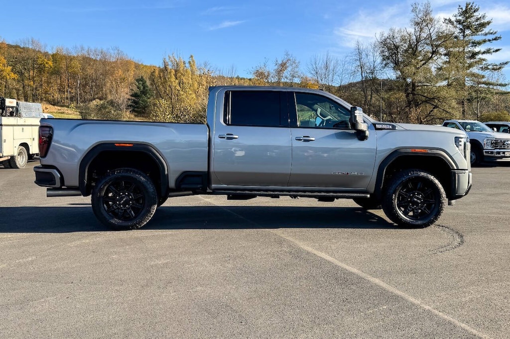 Used 2025 GMC Sierra 3500HD AT4 4x4 4dr Crew Cab SB SRW Pickup Truck