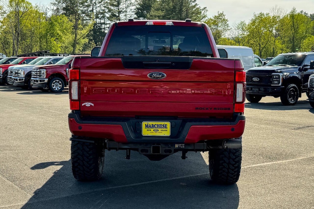 Used 2022 Ford F-250 Super Duty Lariat 4x4 4dr Crew Cab 6.8 ft. SB Pickup Pickup Truck
