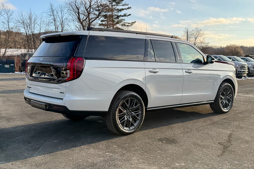 New 2025 Ford Expedition MAX Platinum MAX WAGON