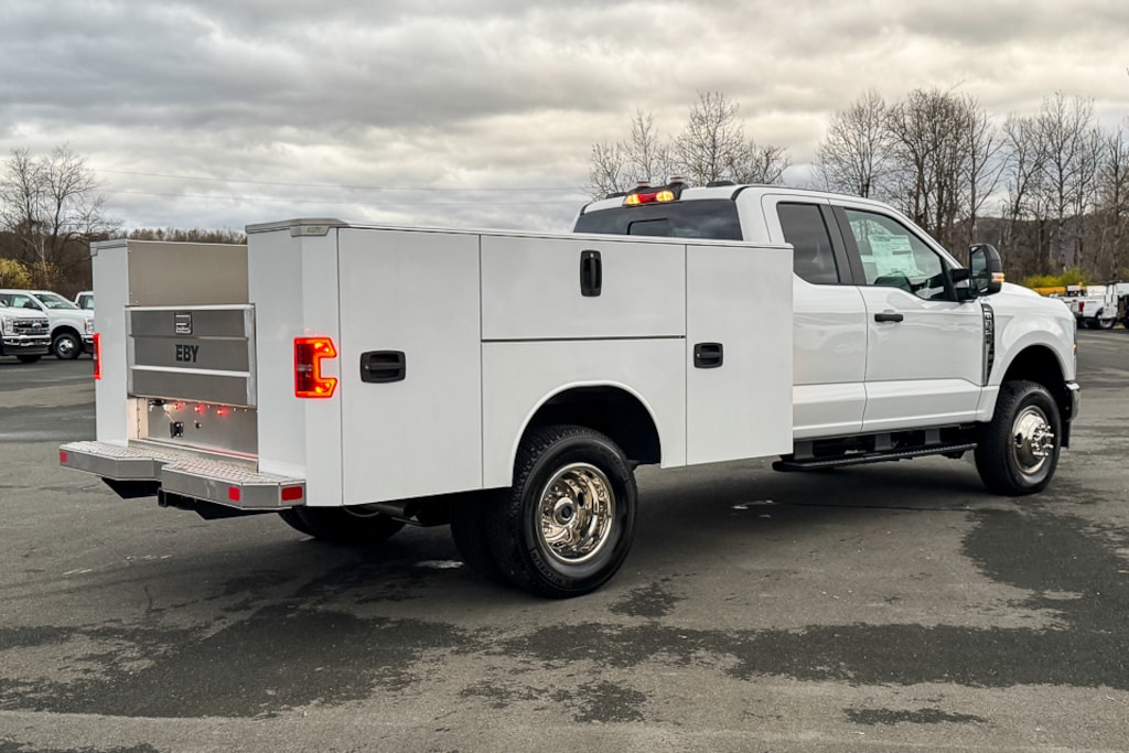New 2026 Ford F350 Super Duty F-350 XL UTILITY