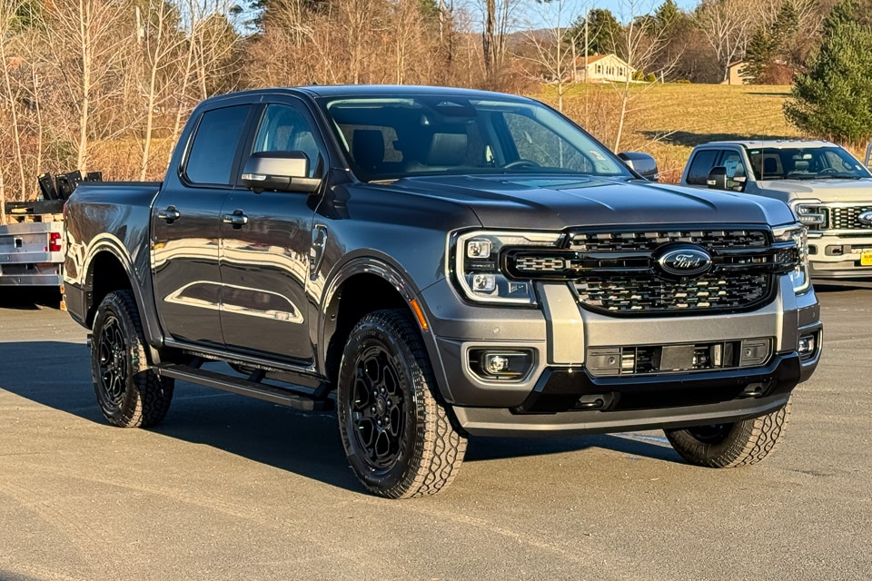 2025 Ford Ranger Lariat's photo