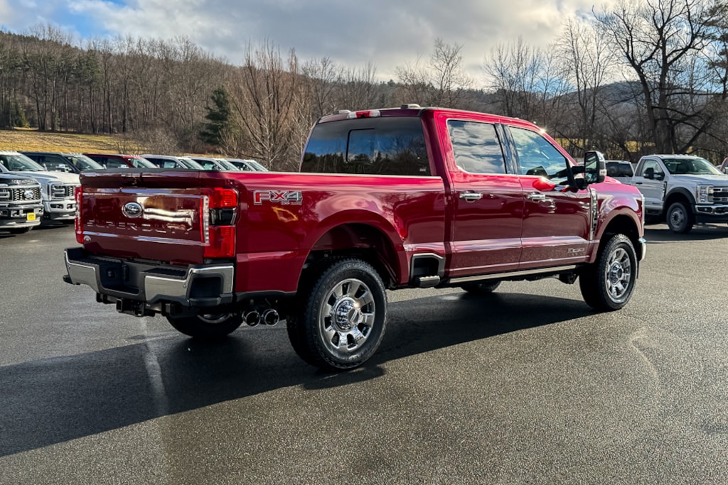 New 2026 Ford F350 Super Duty F-350 Lariat PICKUP