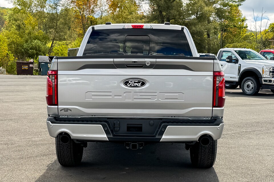 2025 Ford F-150 XLT photo 4
