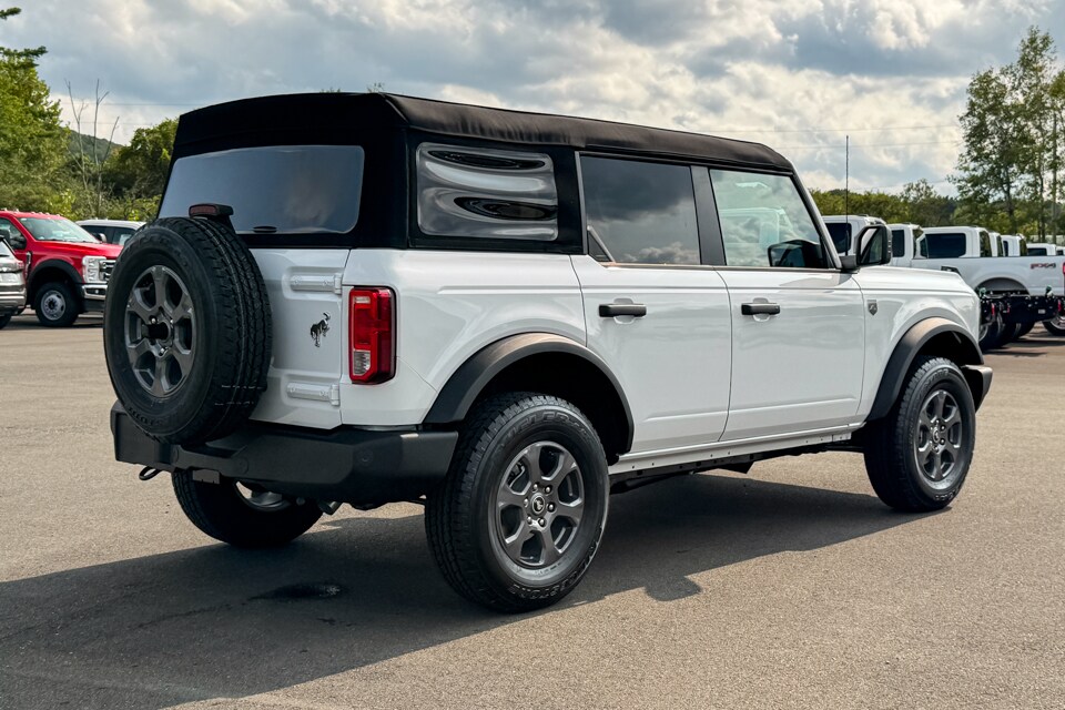2025 Ford Bronco Big Bend photo 3