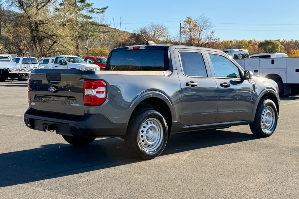 New 2025 Ford Maverick XL XL PICKUP
