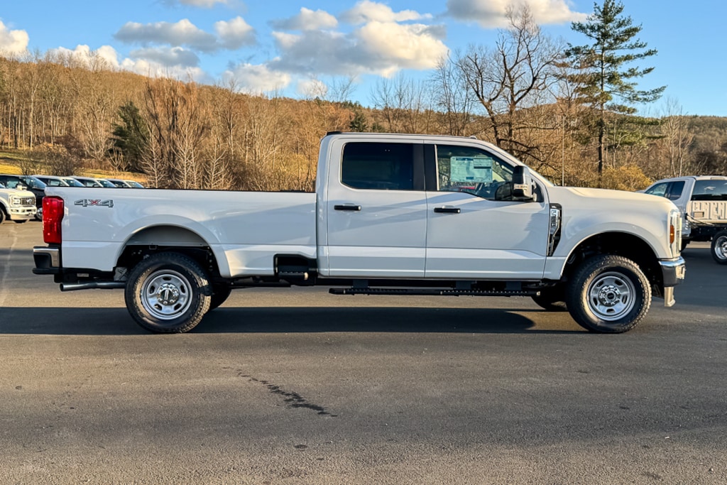 New 2026 Ford F350 Super Duty F-350 XL UTILITY