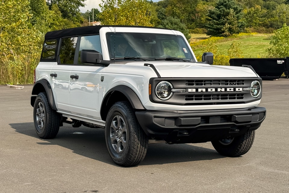 2025 Ford Bronco 4-Door Big Bend's photo
