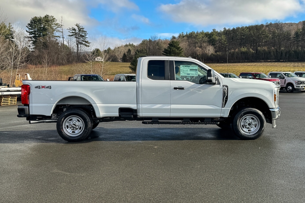 New 2026 Ford F350 Super Duty F-350 XL PICKUP
