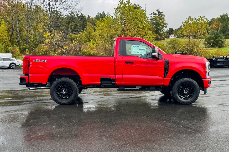 2026 Ford F-350 XL photo 2