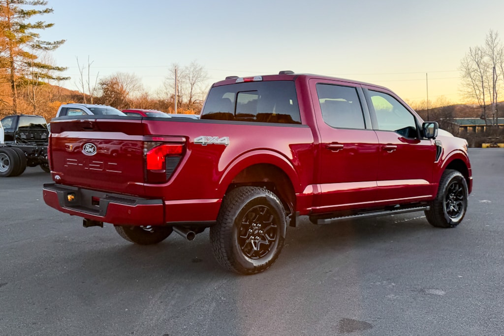New 2025 Ford F150 XLT XLT PICKUP