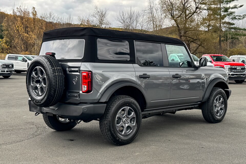 2025 Ford Bronco Big Bend photo 3