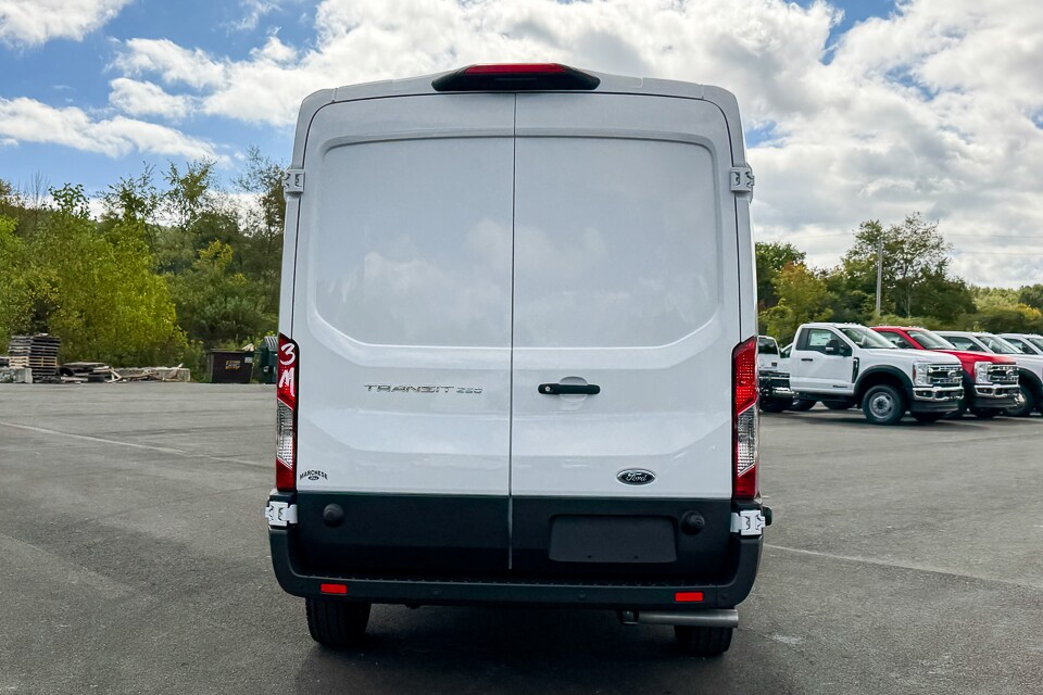 2025 Ford Transit Cargo Van photo 3
