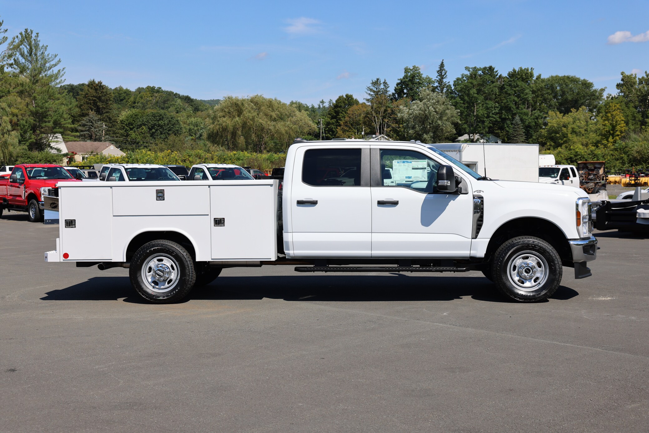 2026 Ford F-350 photo 2