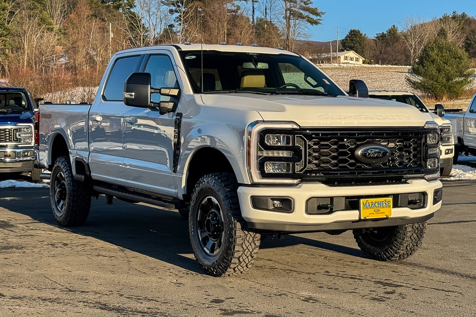 2026 Ford F-350 Super Duty's photo