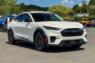 2025 Ford Mustang Mach-E Premium CROSSOVERS