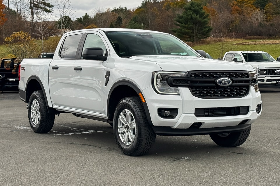 2025 Ford Ranger XL's photo