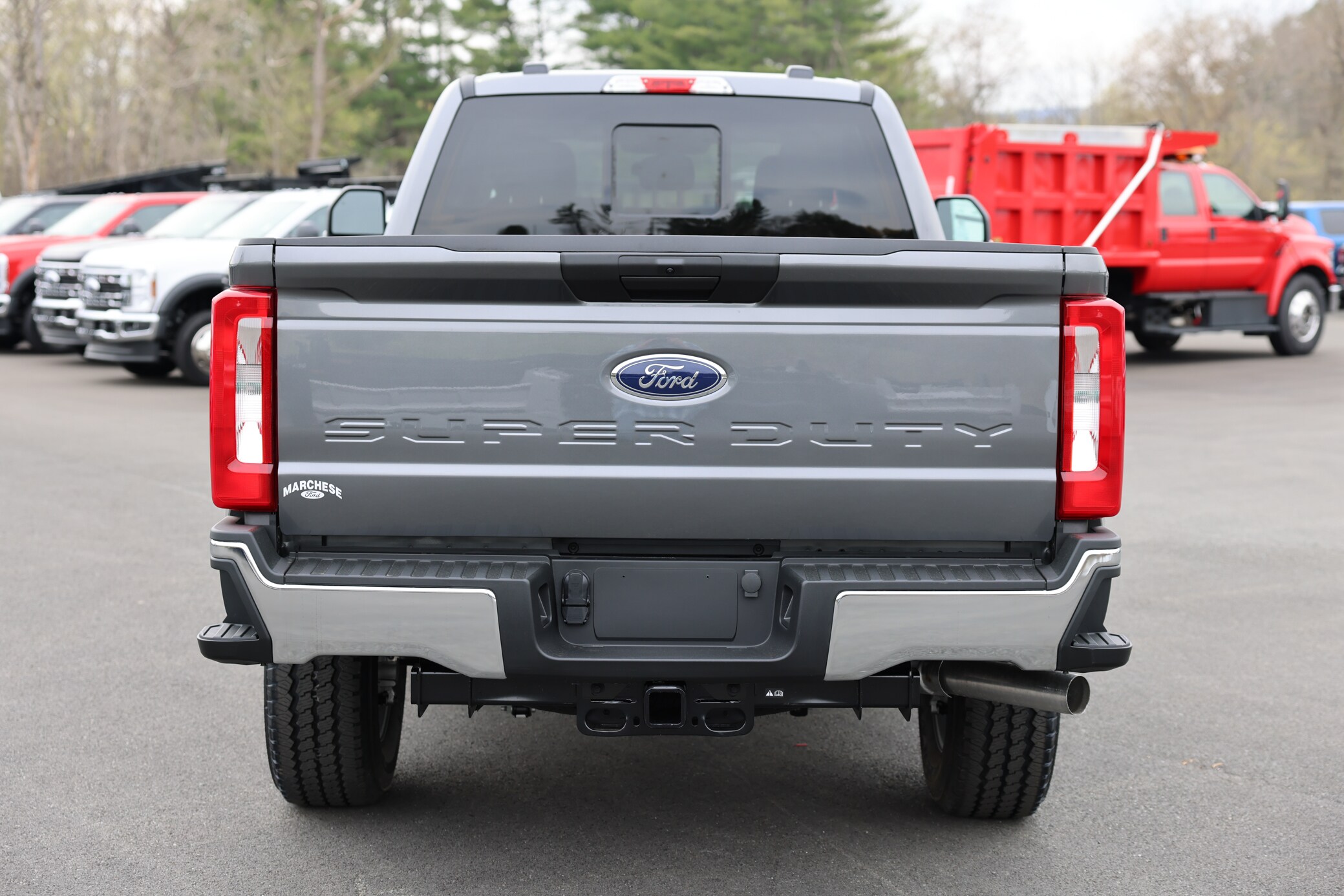 2025 Ford F-350 photo 4