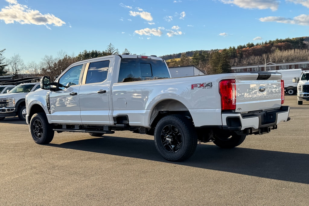 New 2026 Ford F350 Super Duty F-350 XL PICKUP