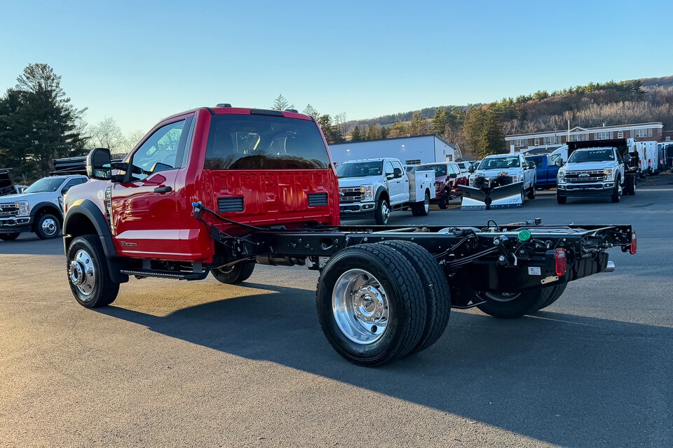 2026 Ford F-600 photo 4
