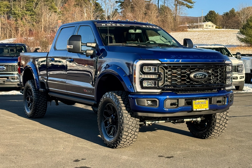 2026 Ford F-350 Super Duty Lariat's photo