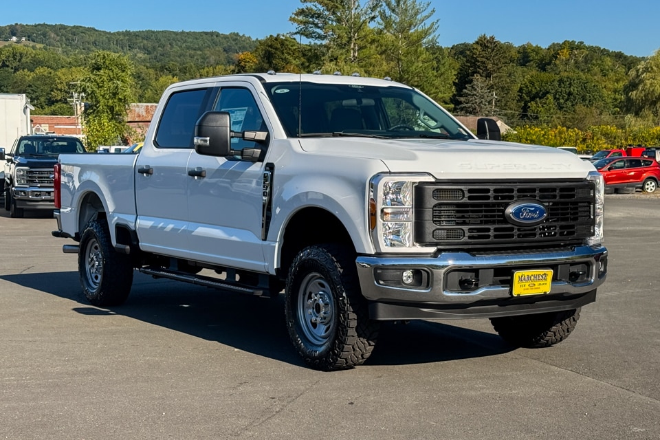 2026 Ford F-250 Super Duty XL's photo
