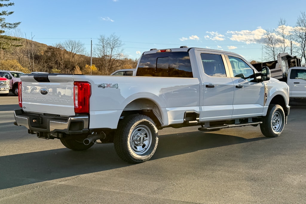 New 2026 Ford F350 Super Duty F-350 XL UTILITY