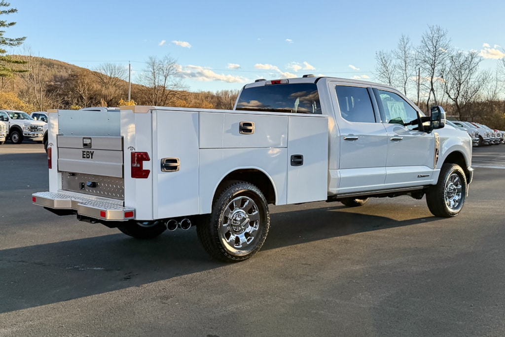 New 2026 Ford F350 Super Duty F-350 Lariat PICKUP