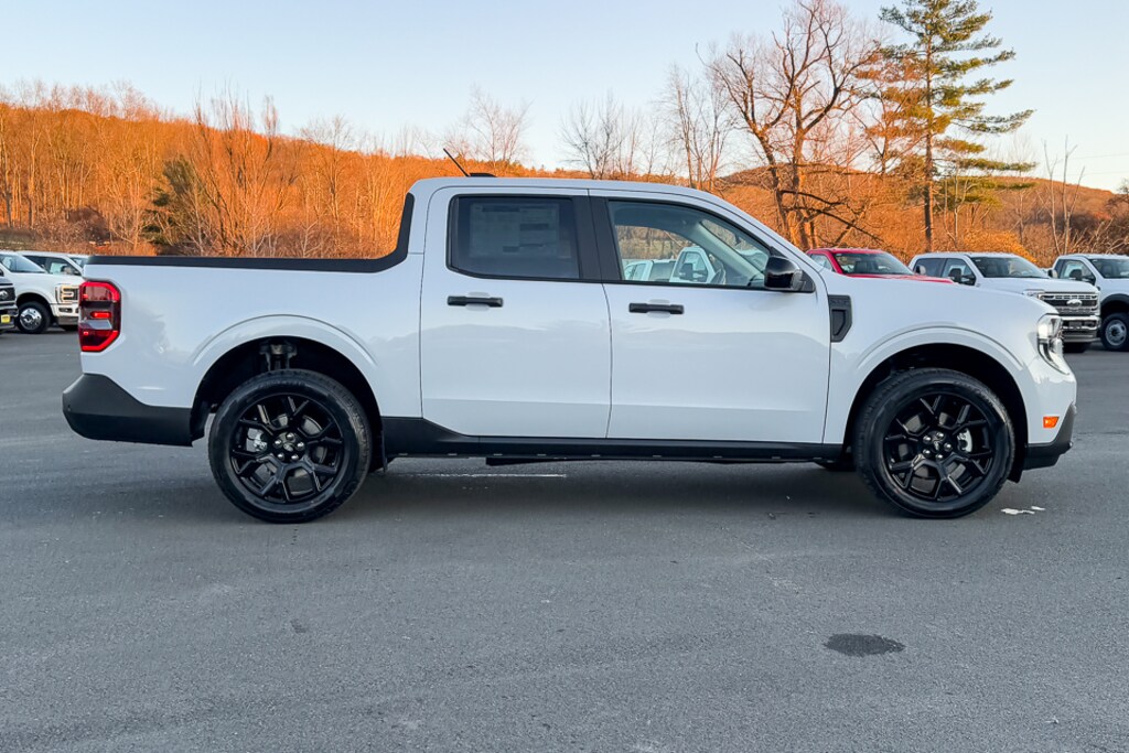 New 2025 Ford Maverick XLT XLT PICKUP