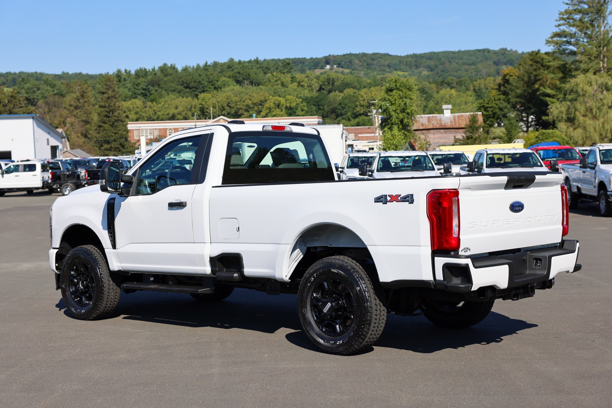 2026 Ford F-350 photo 4