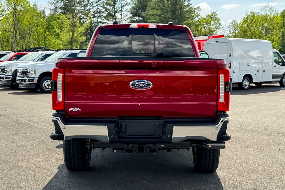 2025 Ford F-350 photo 4