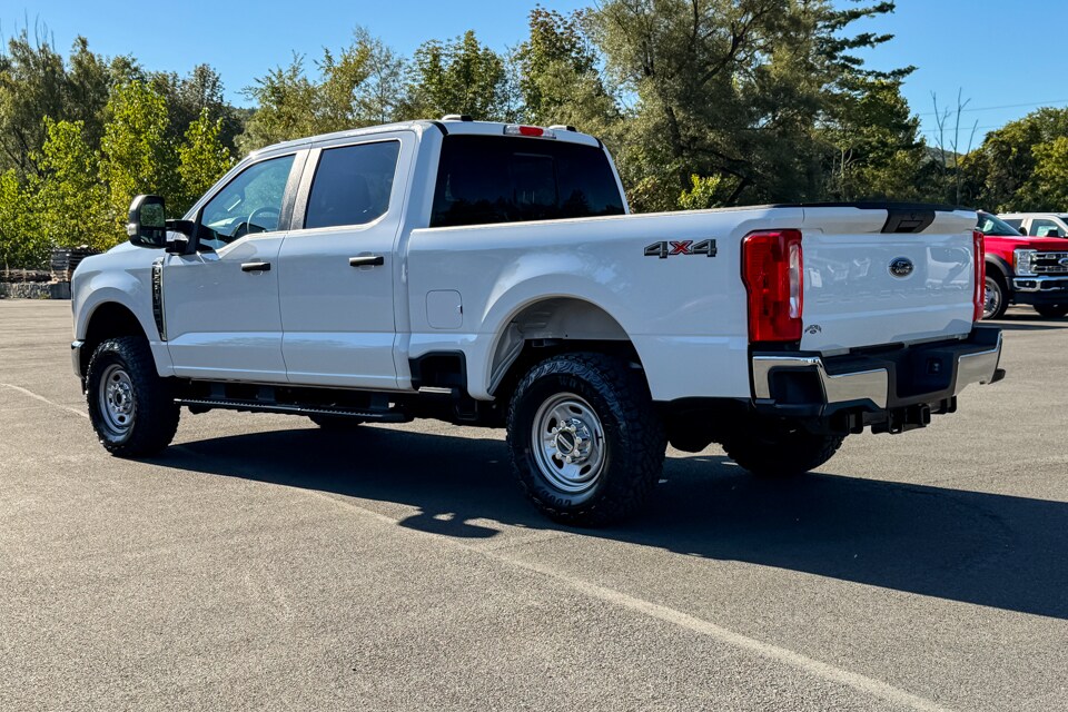 2026 Ford F-250 photo 4