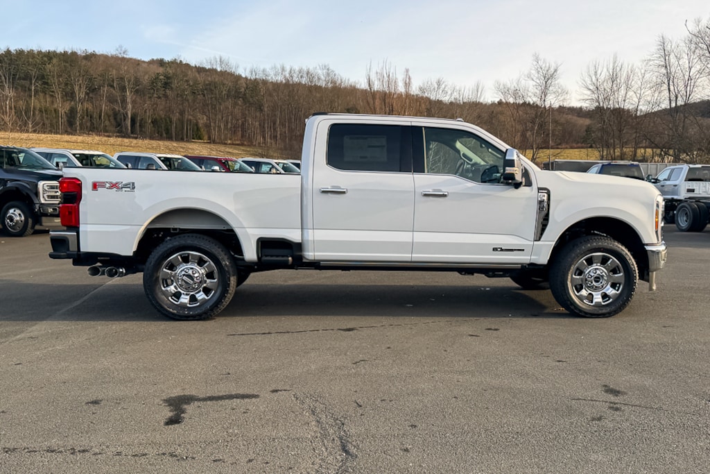 New 2026 Ford F350 Super Duty F-350 Lariat PICKUP